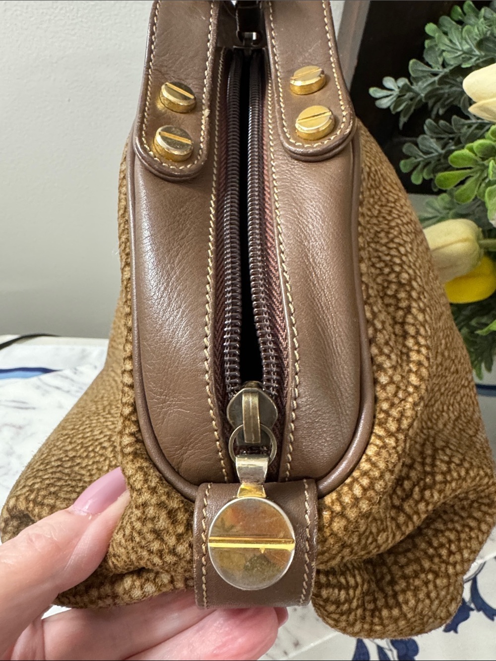 Borbonese Redwall  Brown Suede Dome Satchel / Handbag Vintage - Picture 3 of 15